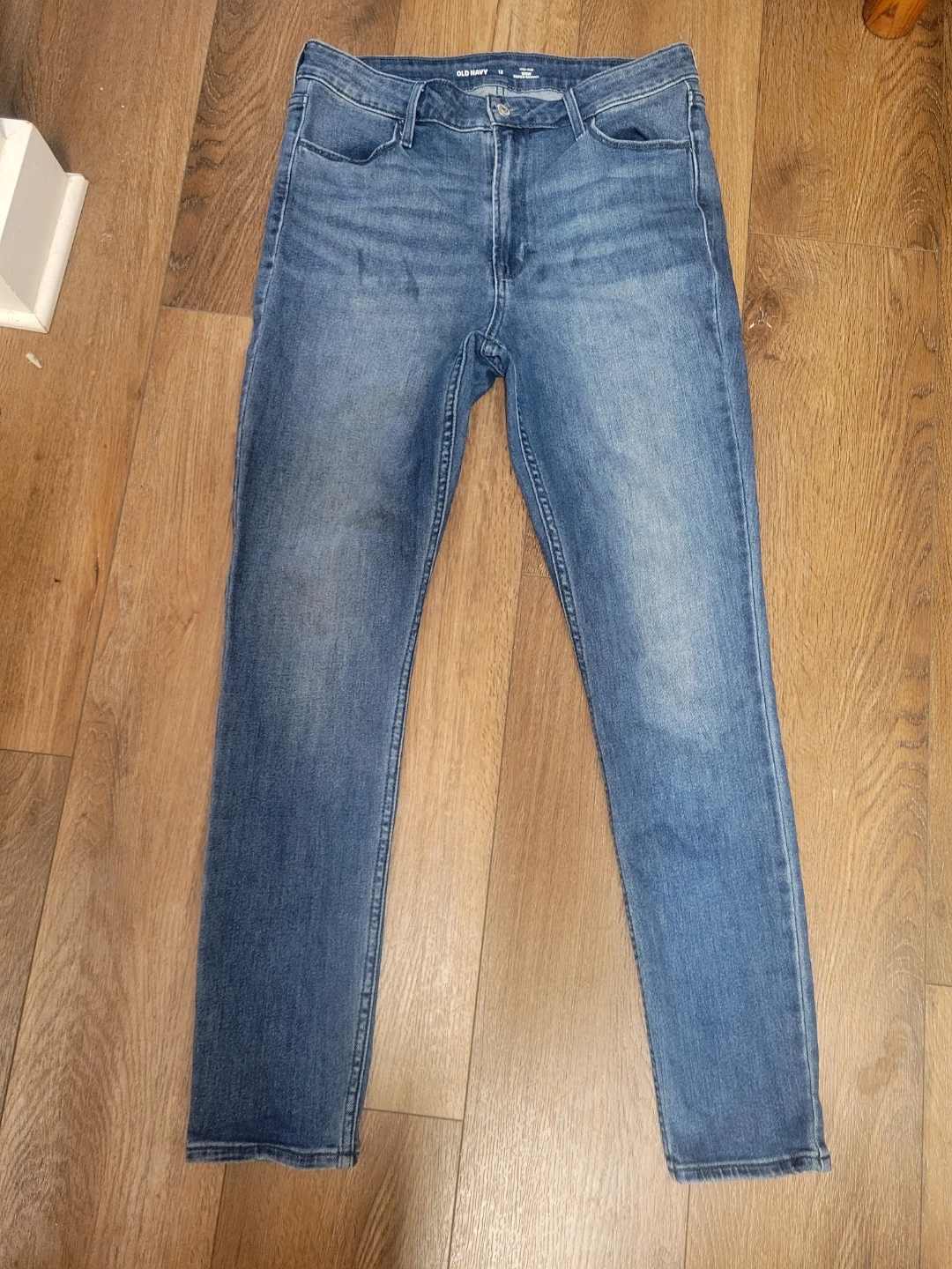 Old Navy High-Rise WOW Super Skinny Jeans Size 12