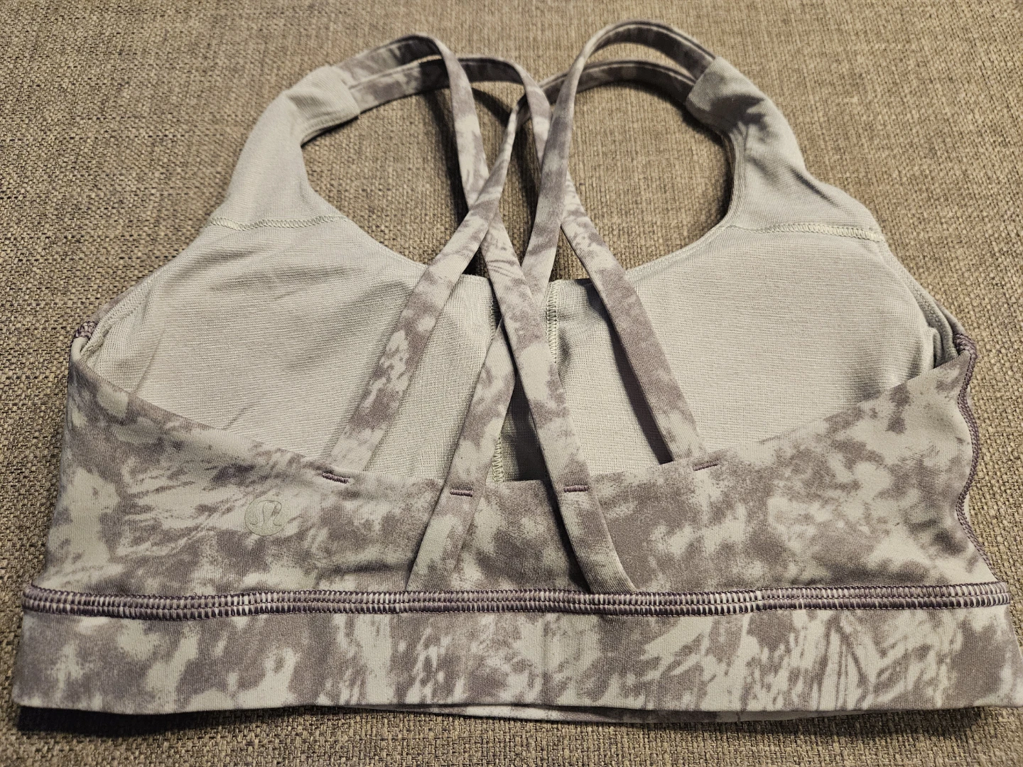 Lululemon Energy Bra Size 4 - photo 2