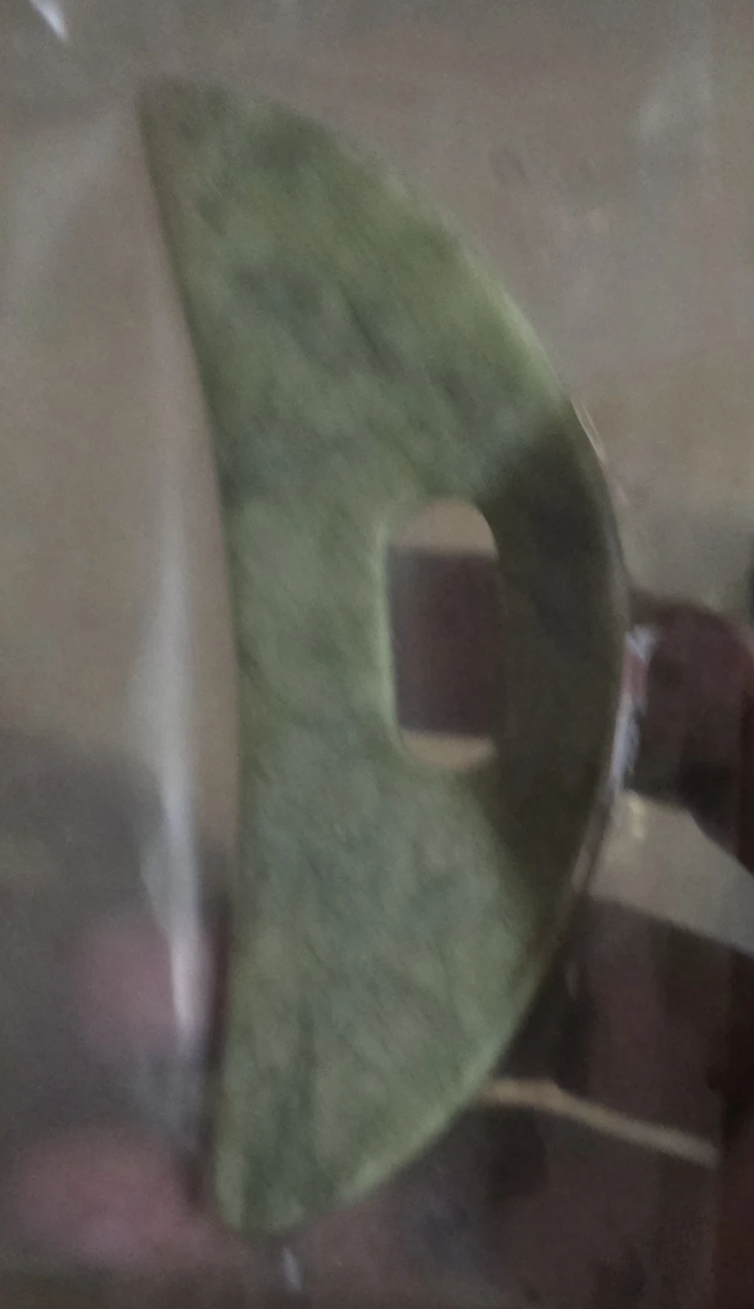 Green Jade Gua Sha Tool - photo 2