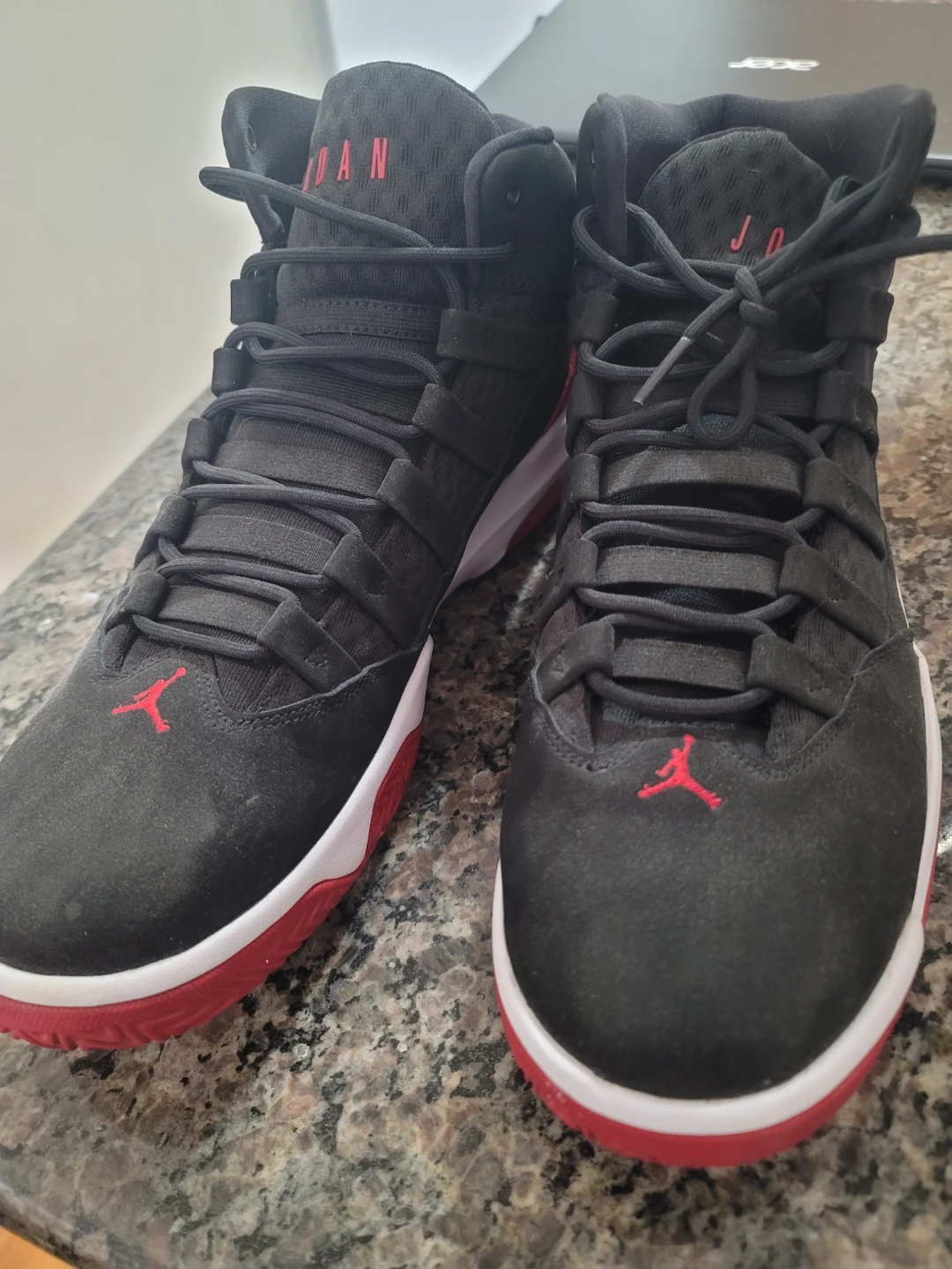 Jordan Max Aura 4