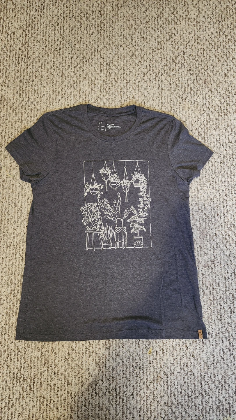 T-shirts - photo 3
