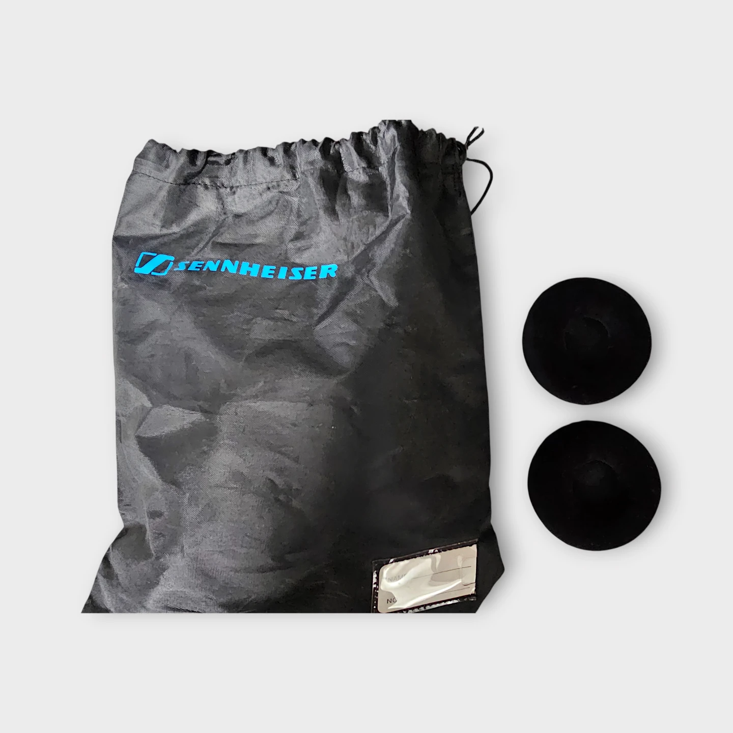 Sennheiser Headphones with Carrying Pouch and Extra Ear Pads - photo 3