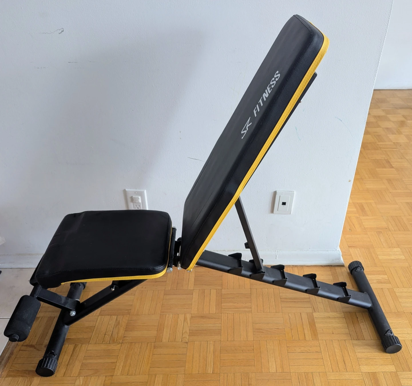 Fitness Adjustable Weight Bench