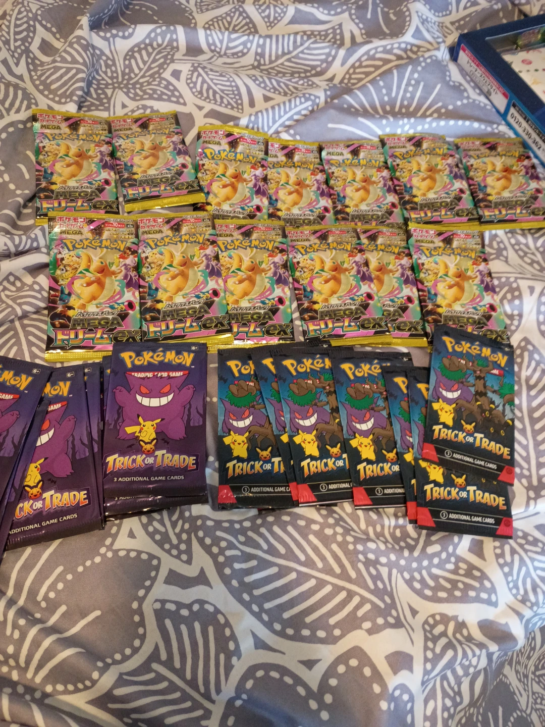 Pokemon Trading Card Game Booster Packs and Trick or Trade Packs - photo 2