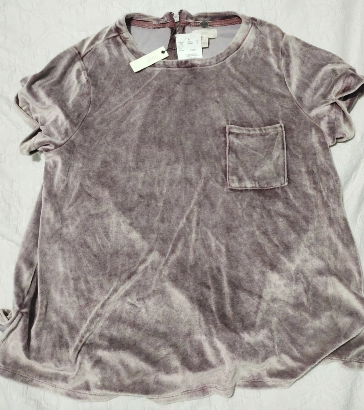 Cuplo Velvet Pocket T-Shirt