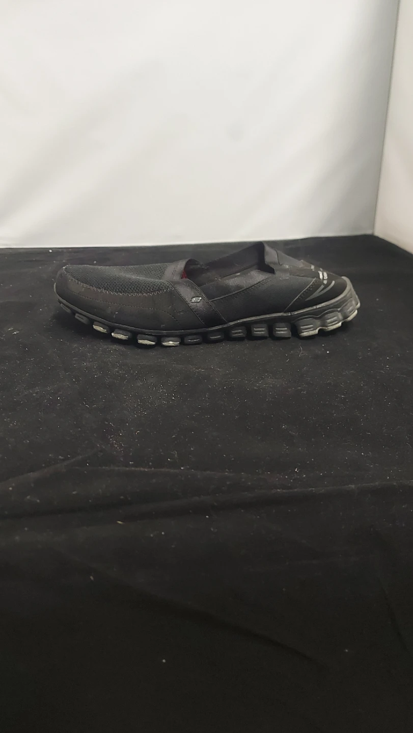 Skechers Women's Lightweight Slip-On Shoes size 8.5