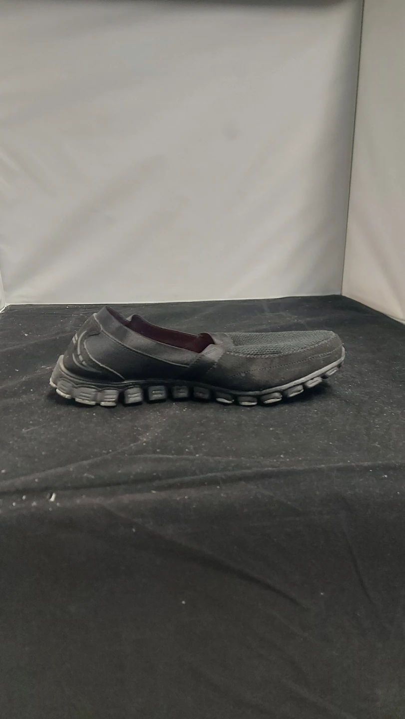 Skechers Women's Lightweight Slip-On Shoes size 8.5 - photo 3