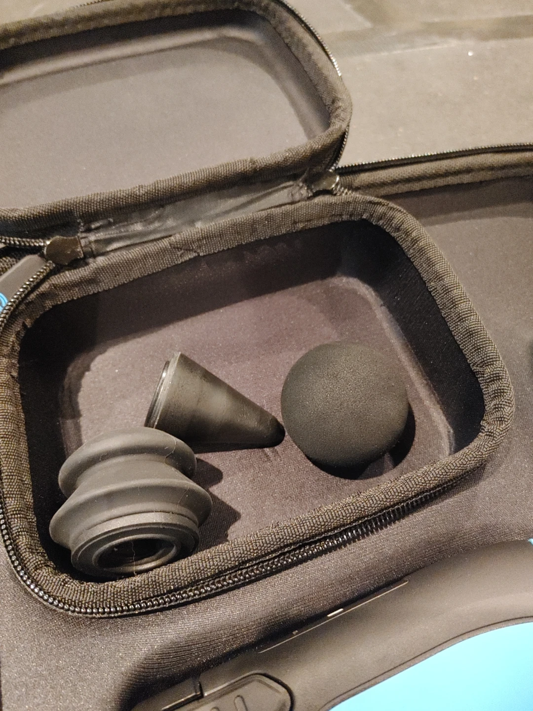 Theragun PRO Percussion Massager - photo 4