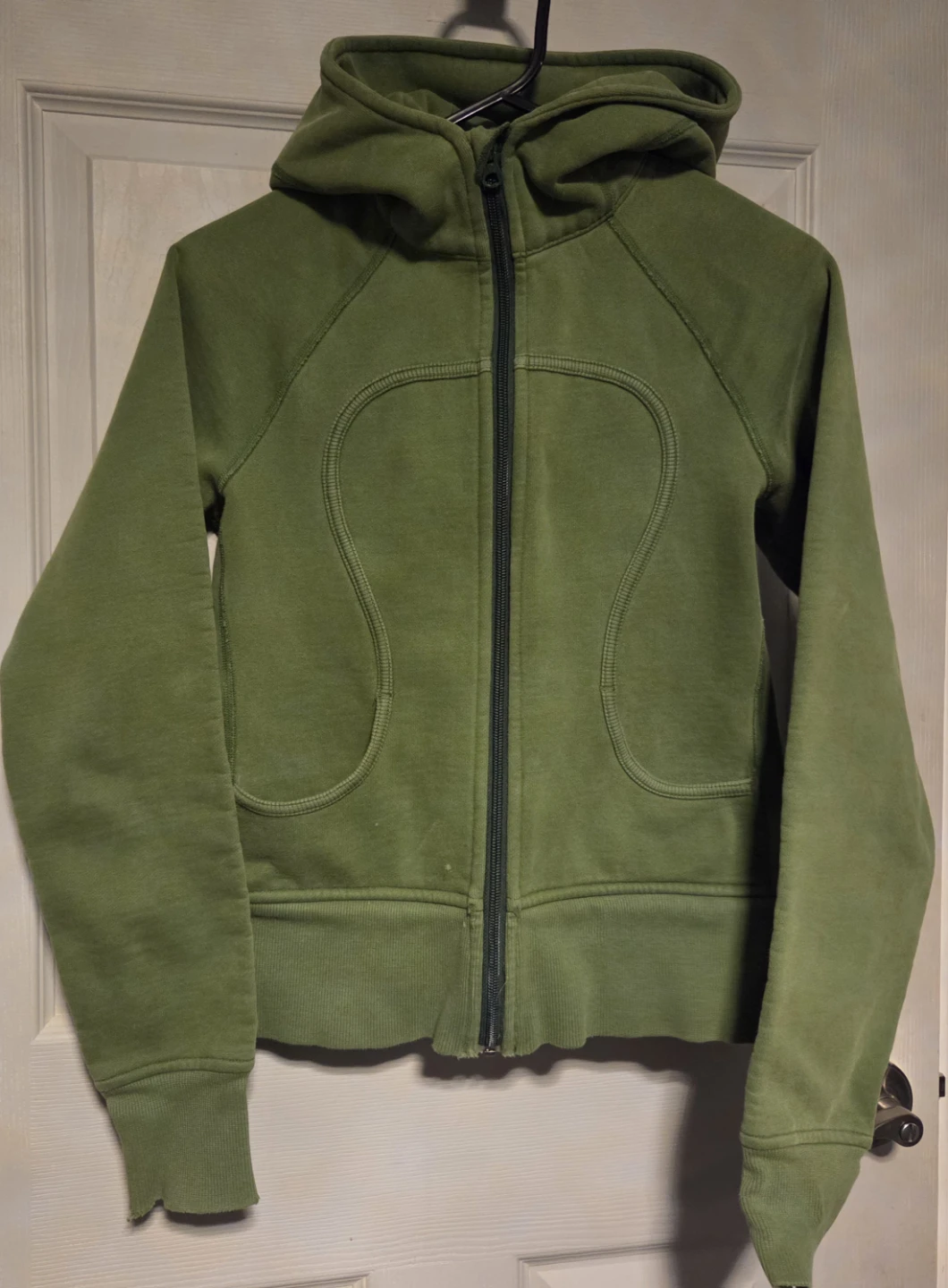 Lululemon Hoodie Green🥕