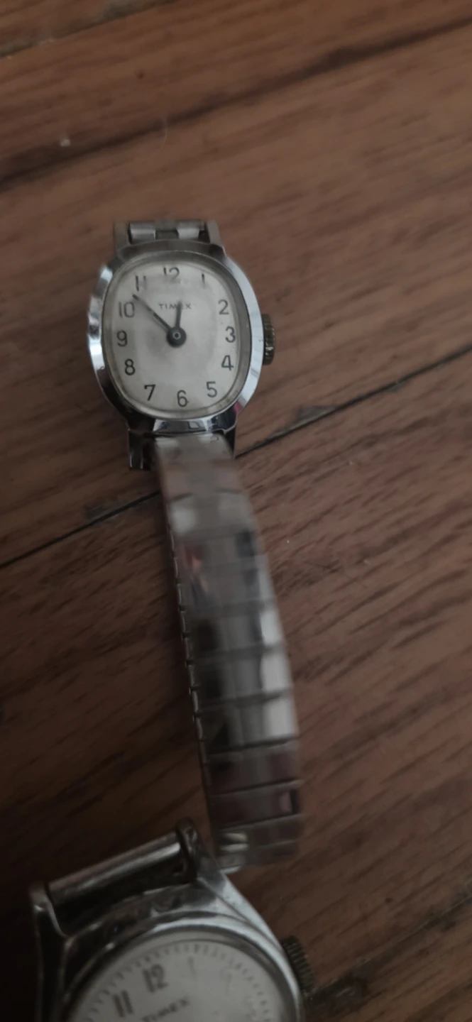 Lot of 3 Women's Watches - Timex & Syron - photo 3