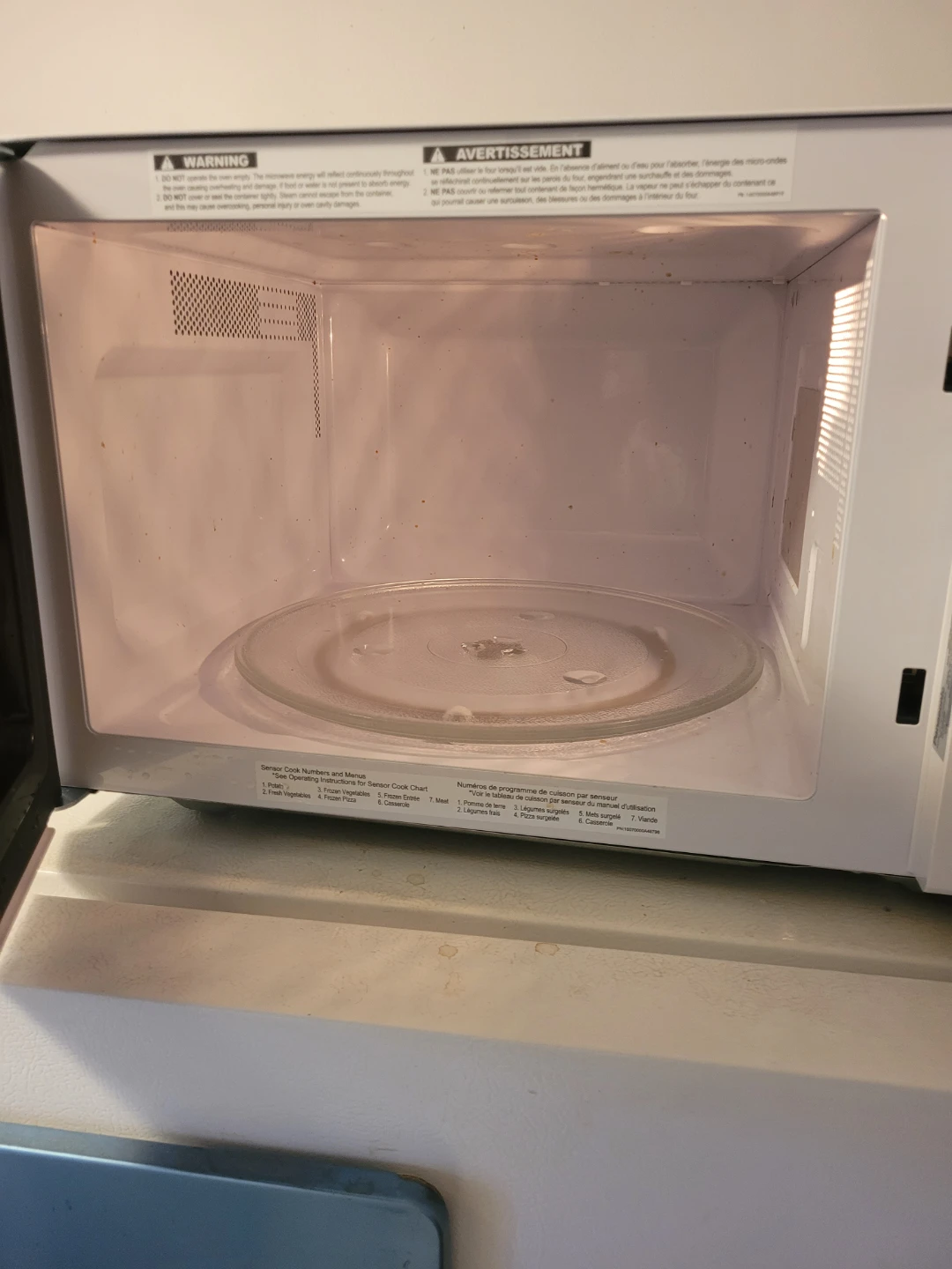 Panasonic Microwave Oven - photo 3