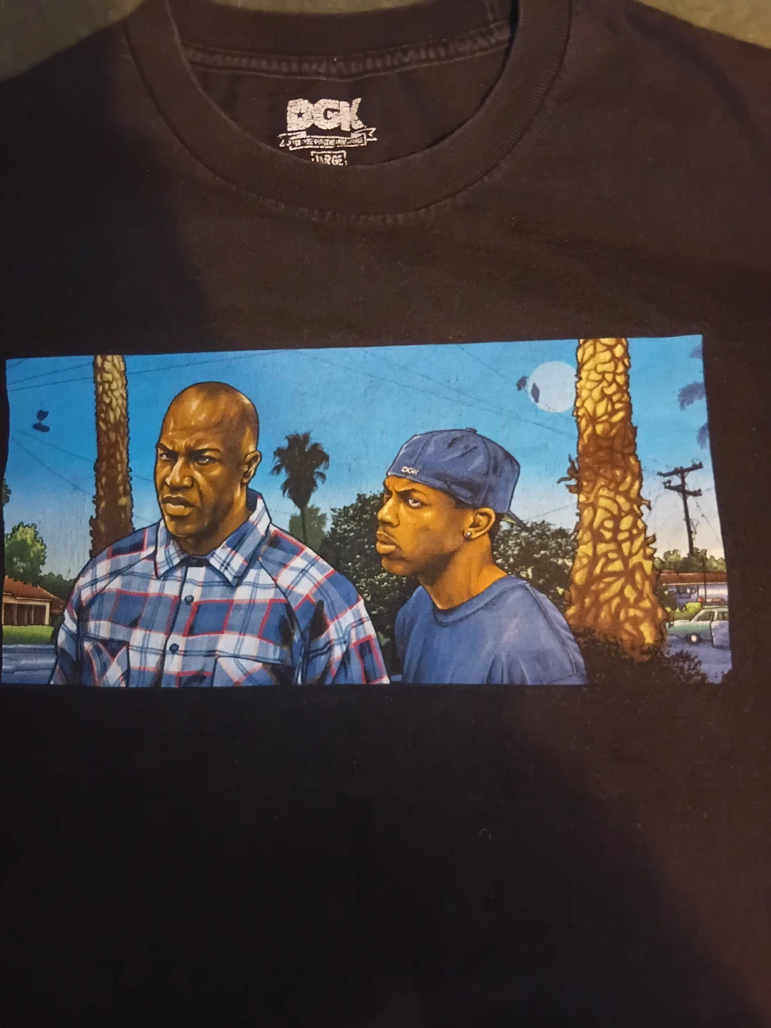 DGK Black T-Shirt with "Friday" Graphic - Large - photo 2