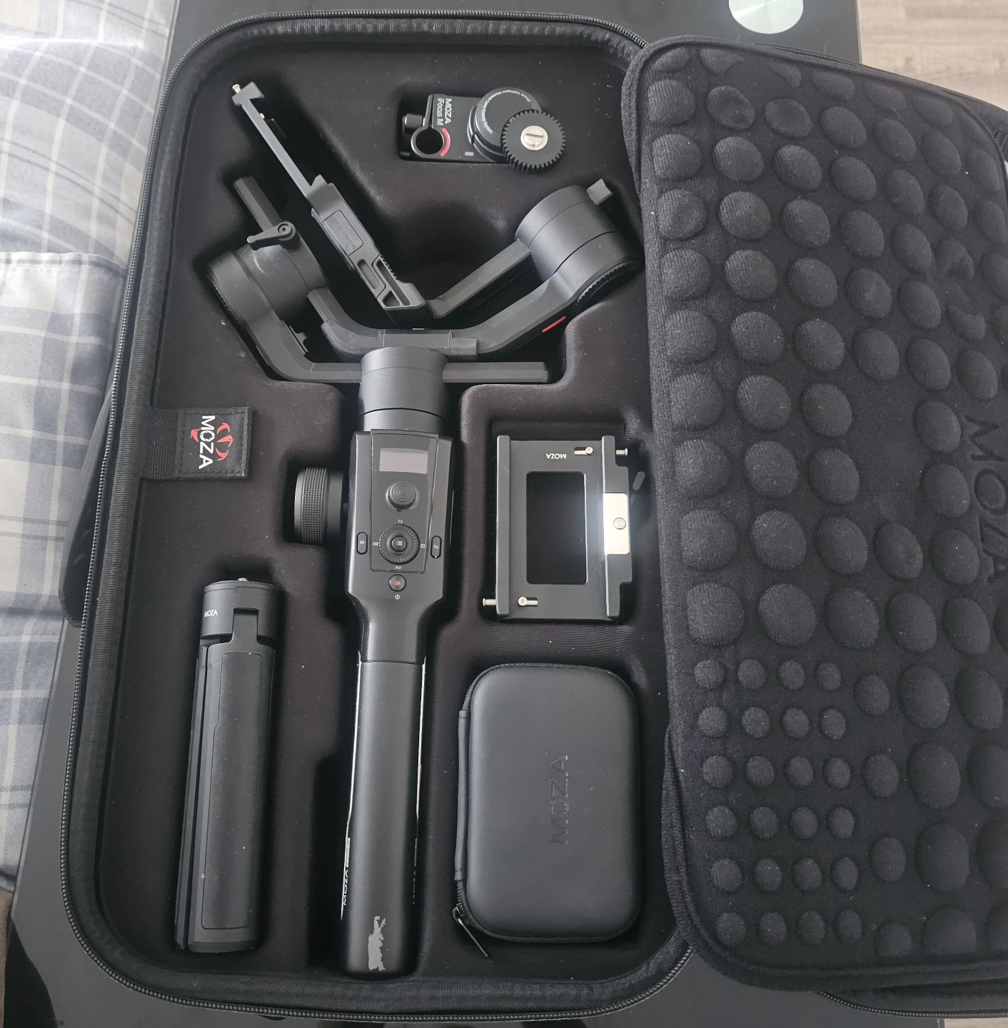 MOZA Air 2 Gimbal Stabilizer with Case