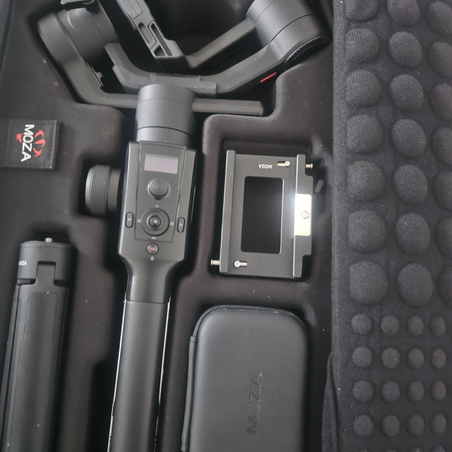 MOZA Air 2 Gimbal Stabilizer with Case - photo 3