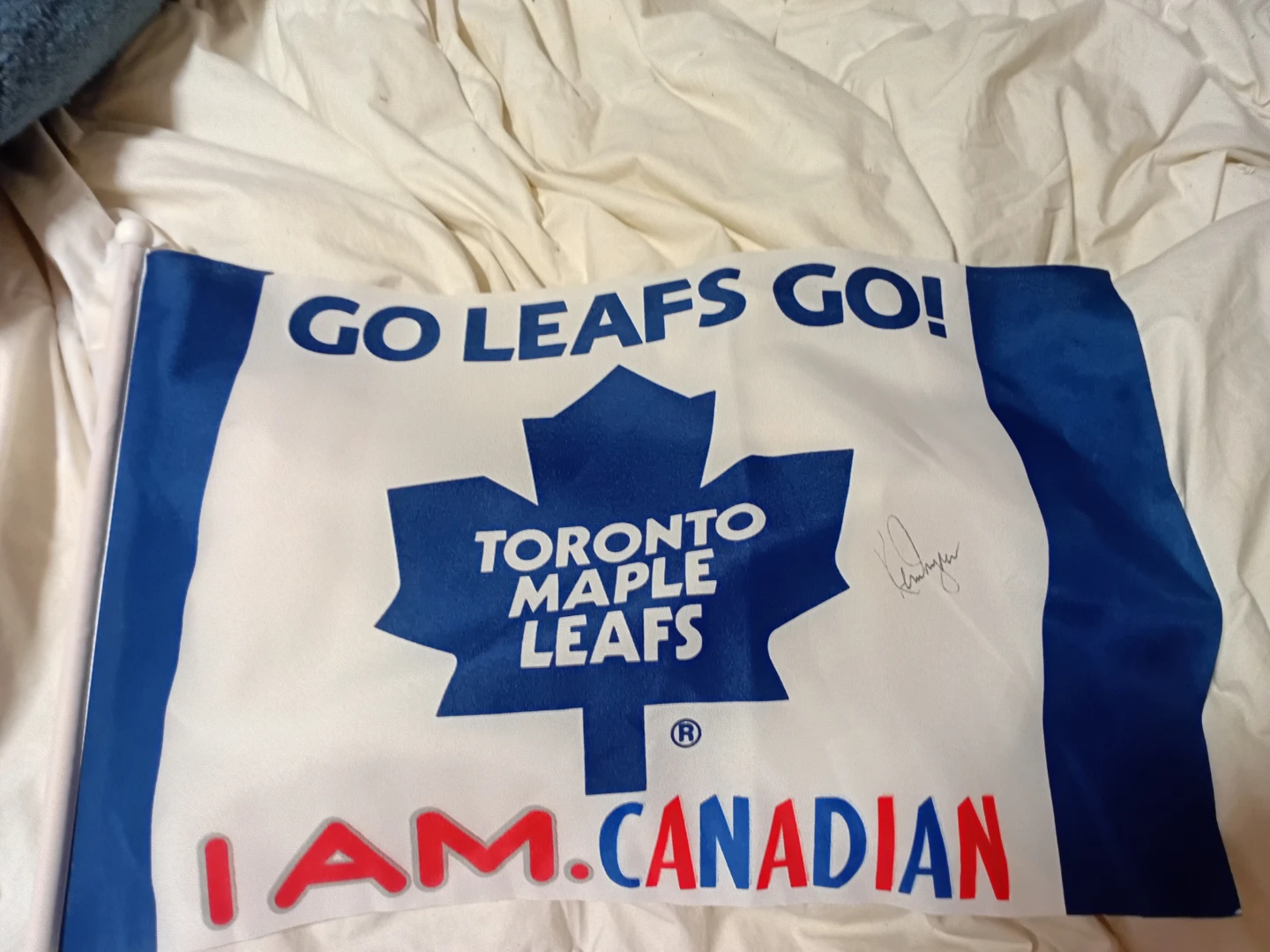 Toronto Maple Leafs "I AM. CANADIAN" Flag
