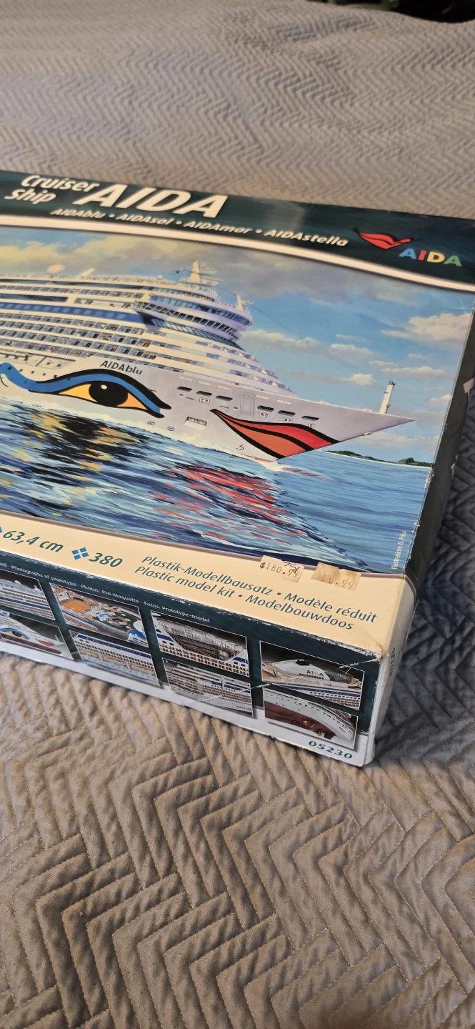 NEW AIDA Plastic Model Kit 1:400 Scale - photo 3