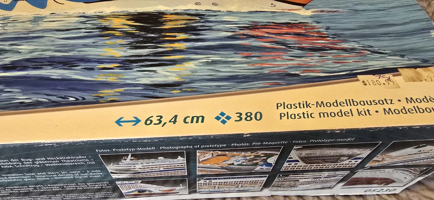 NEW AIDA Plastic Model Kit 1:400 Scale - photo 5