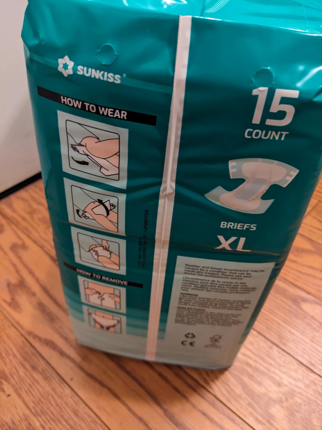 SUNKISS Briefs with Adhesive Tabs XL 15 Count - photo 3