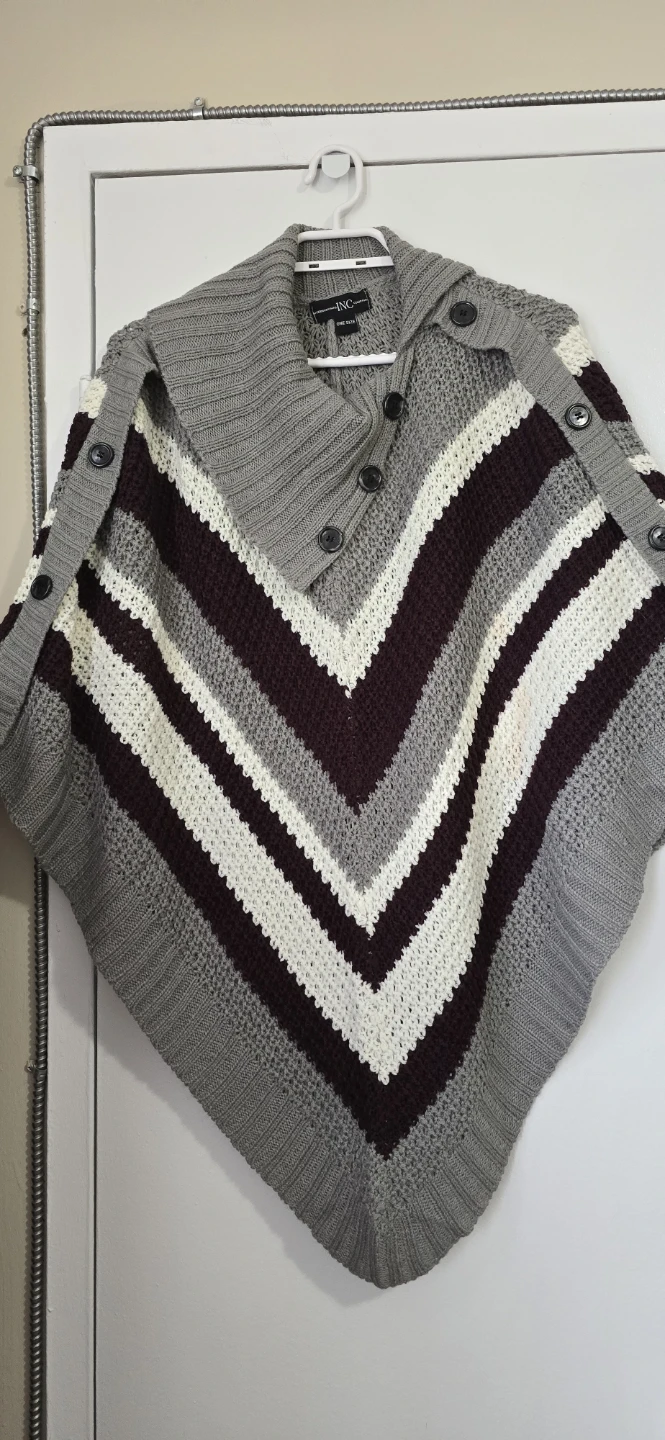 INC International Concepts Poncho
