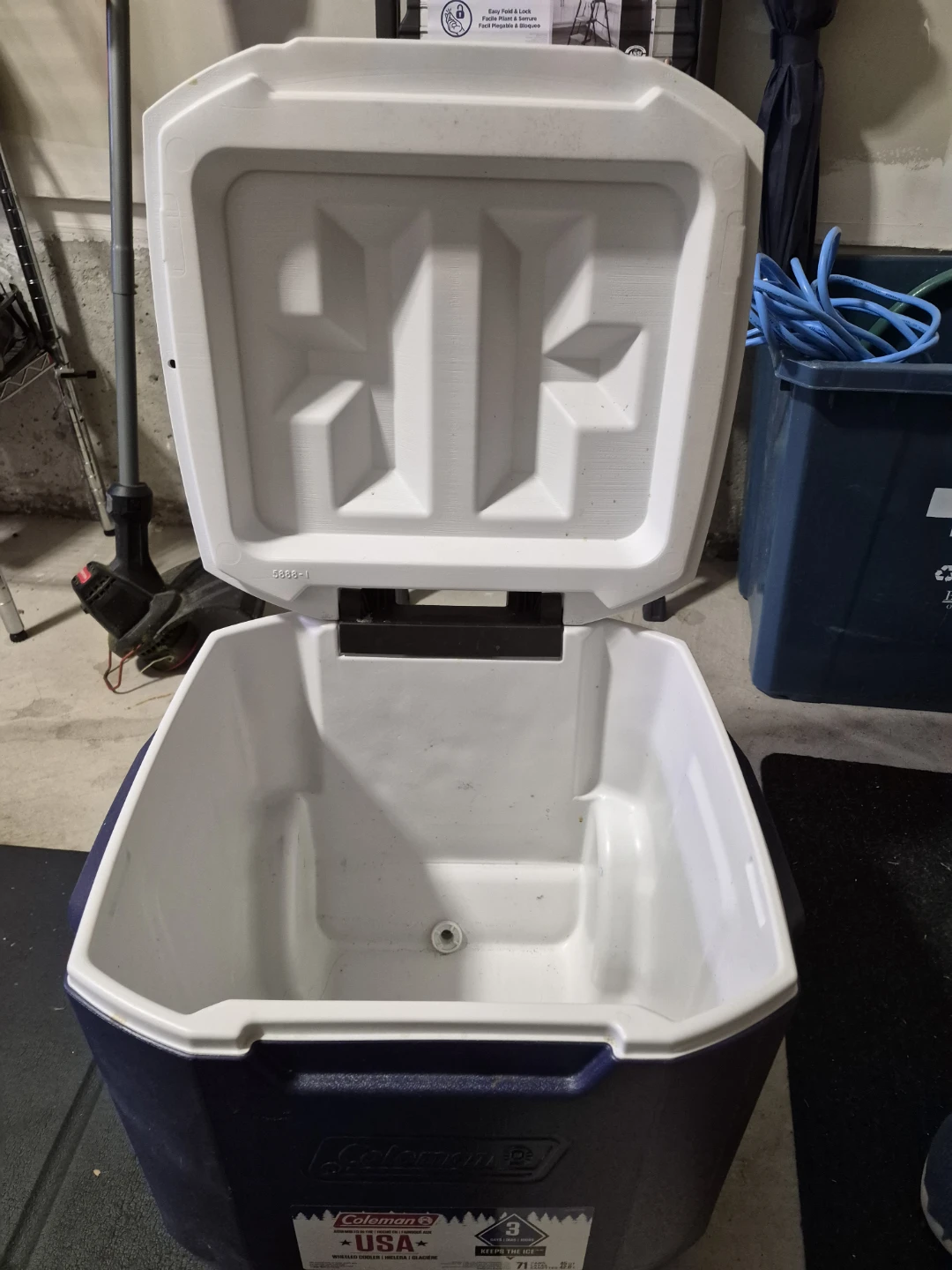 Coleman Cooler - photo 3