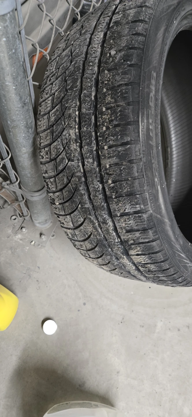 225/45R18 Winter Tire - photo 3