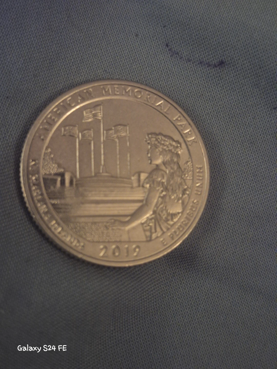 2019 S. American Memorial Park Quarter Dollar Coin - photo 2
