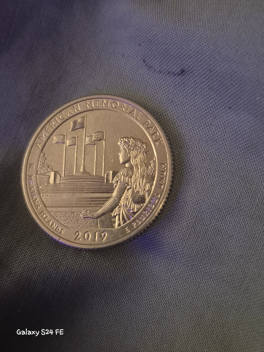 2019 S. American Memorial Park Quarter Dollar Coin - photo 3