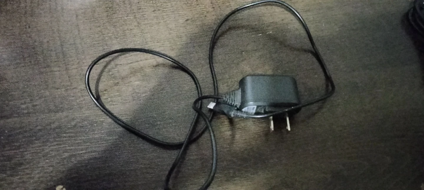 Micro USB Charger - photo 4