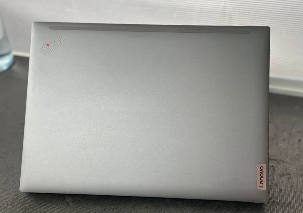 Lenovo ThinkPad T14s Gen 4 Laptop - photo 3