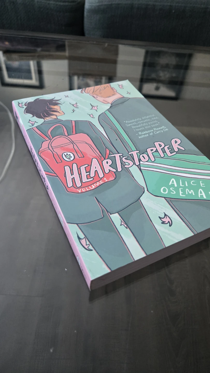 Heartstopper Volume 1 Graphic Novel