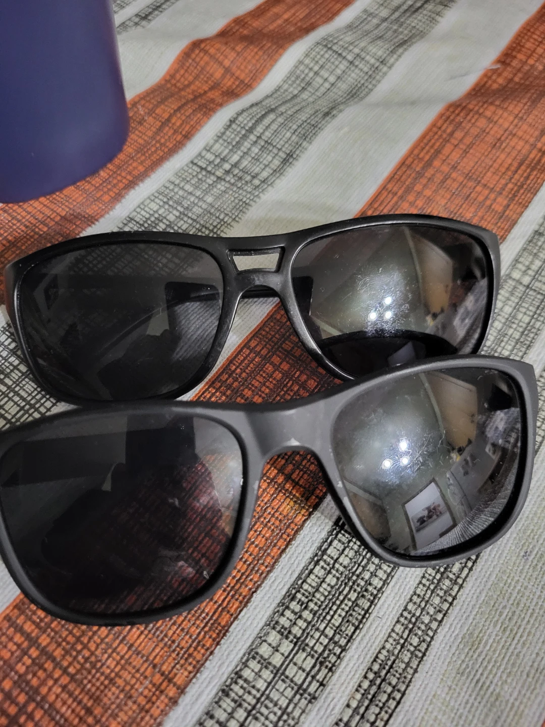 Pair of sunglasses 🥕