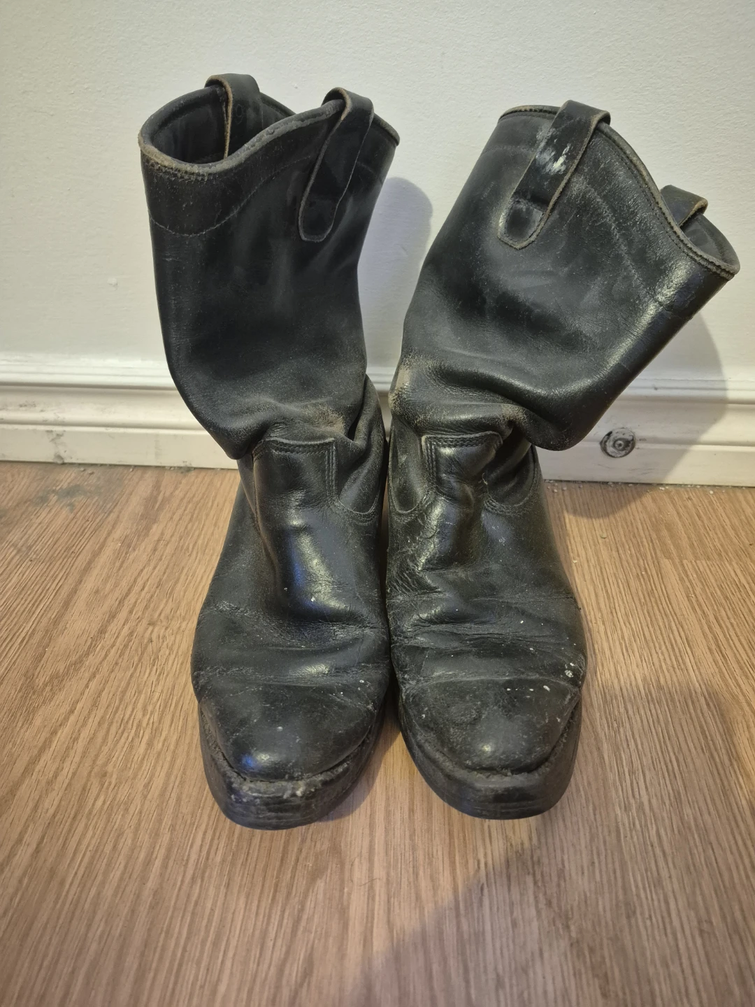 Black Leather Cowboy Boots - photo 2