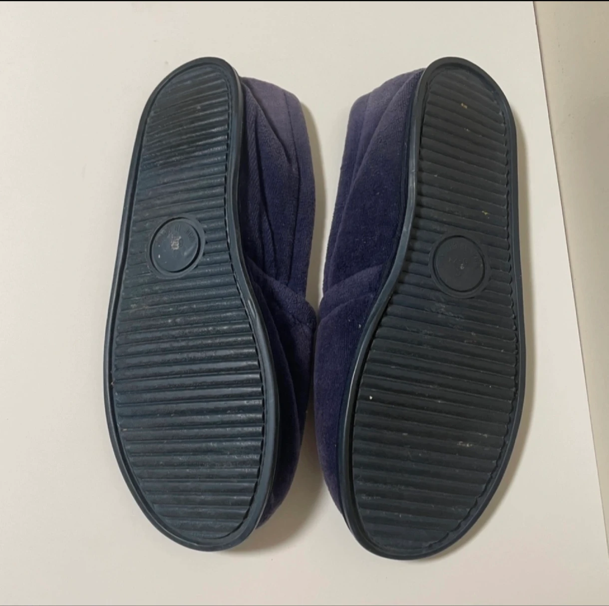 Yankee’s indoor slippers WSz 8-9 - photo 2