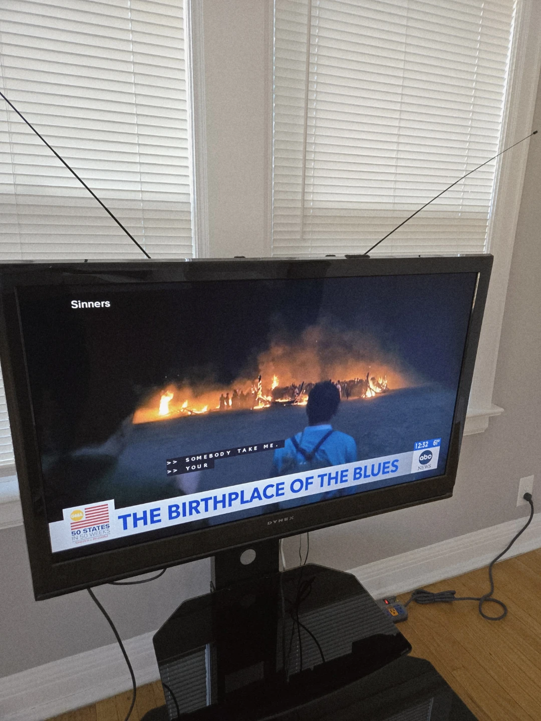 Dynex 46" Flat Screen TV with Stand - photo 3
