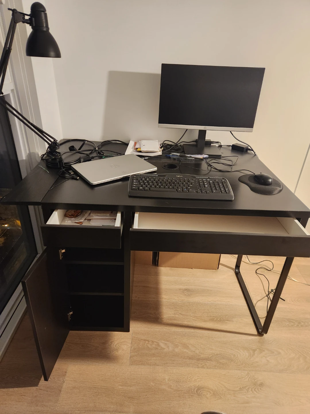 Black IKEA Micke Desk - photo 2