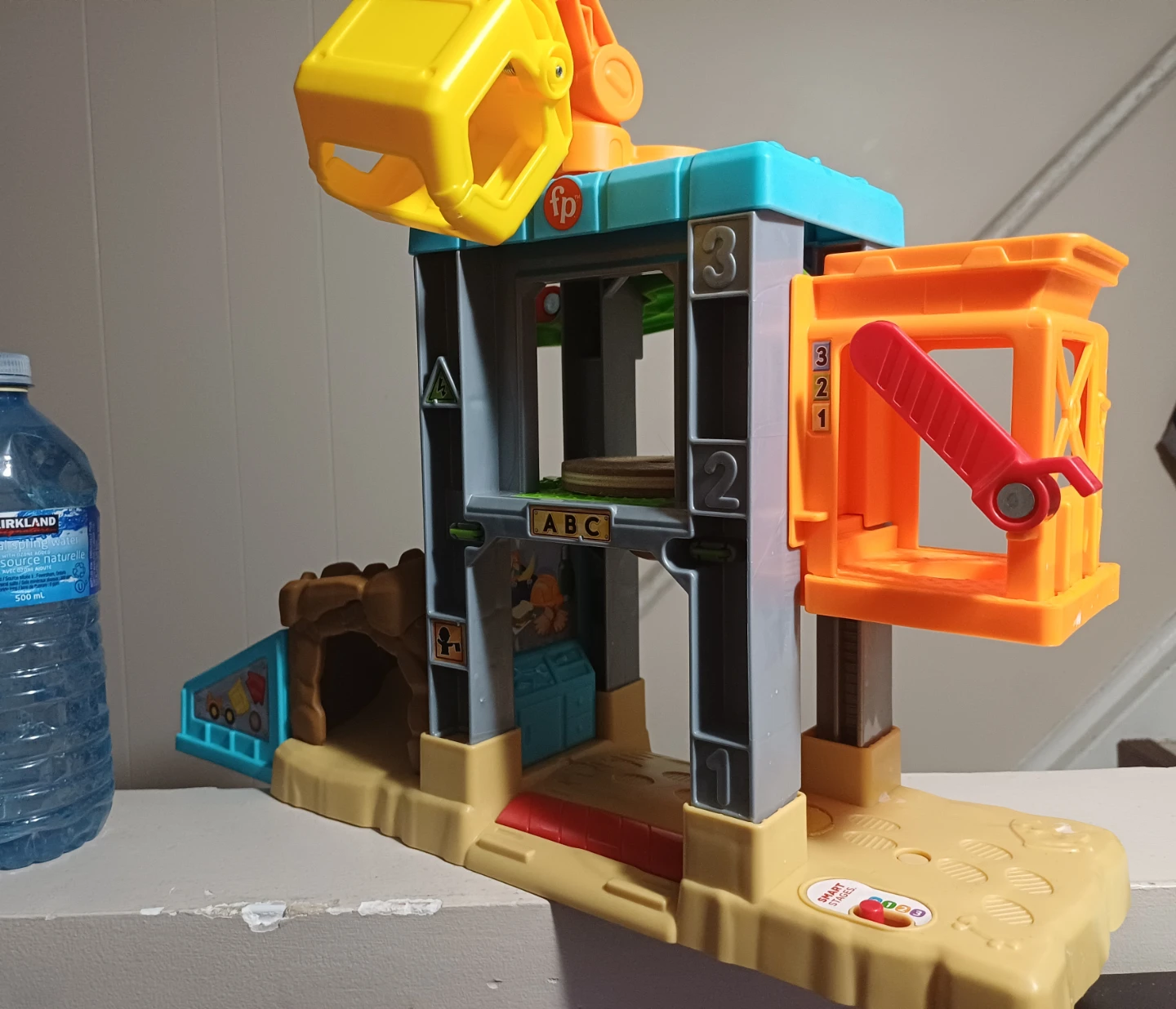 FREE Fisher-Price Little People Construction Site - photo 5