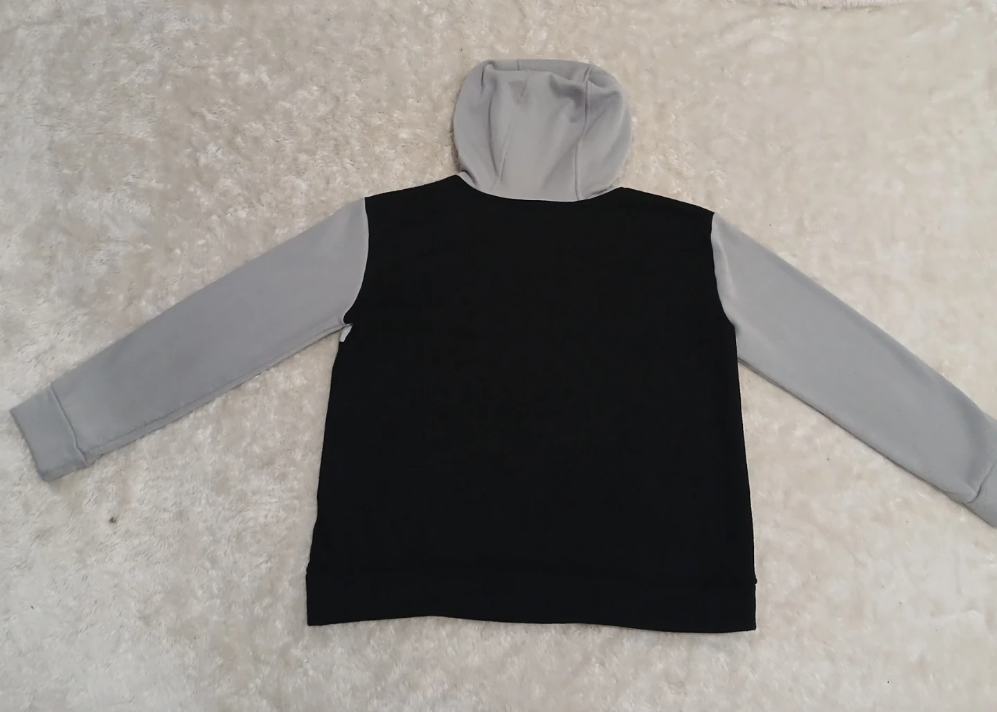 Reebok Hooded Sweater - Size 12 - photo 2