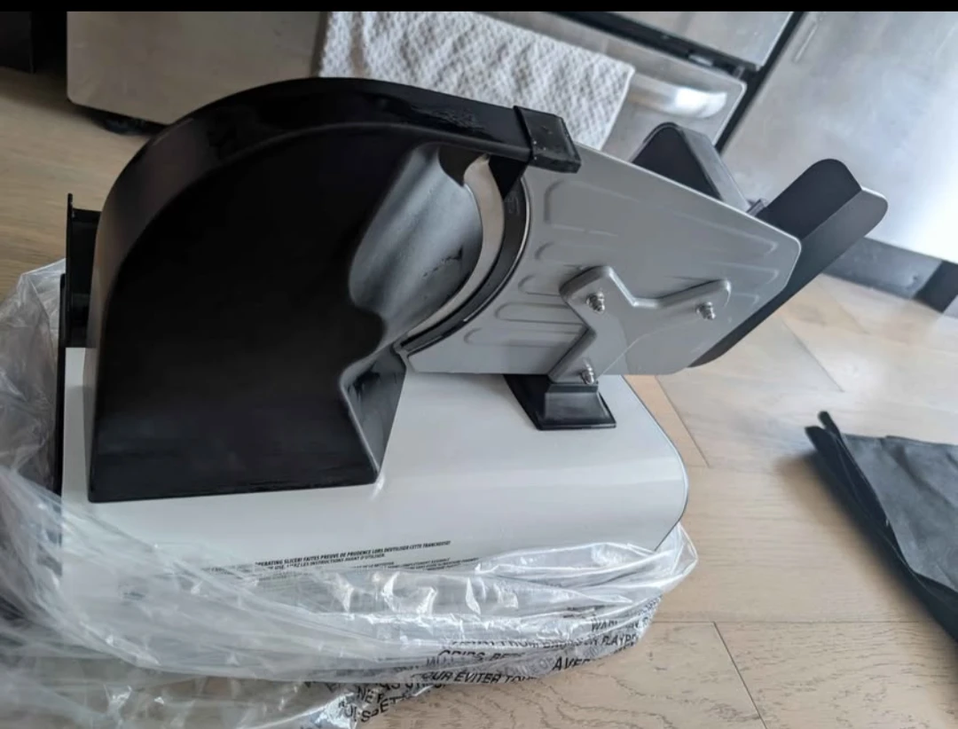 Cabela's 7.5" Heavy-Duty Food Slicer with Bag - photo 4