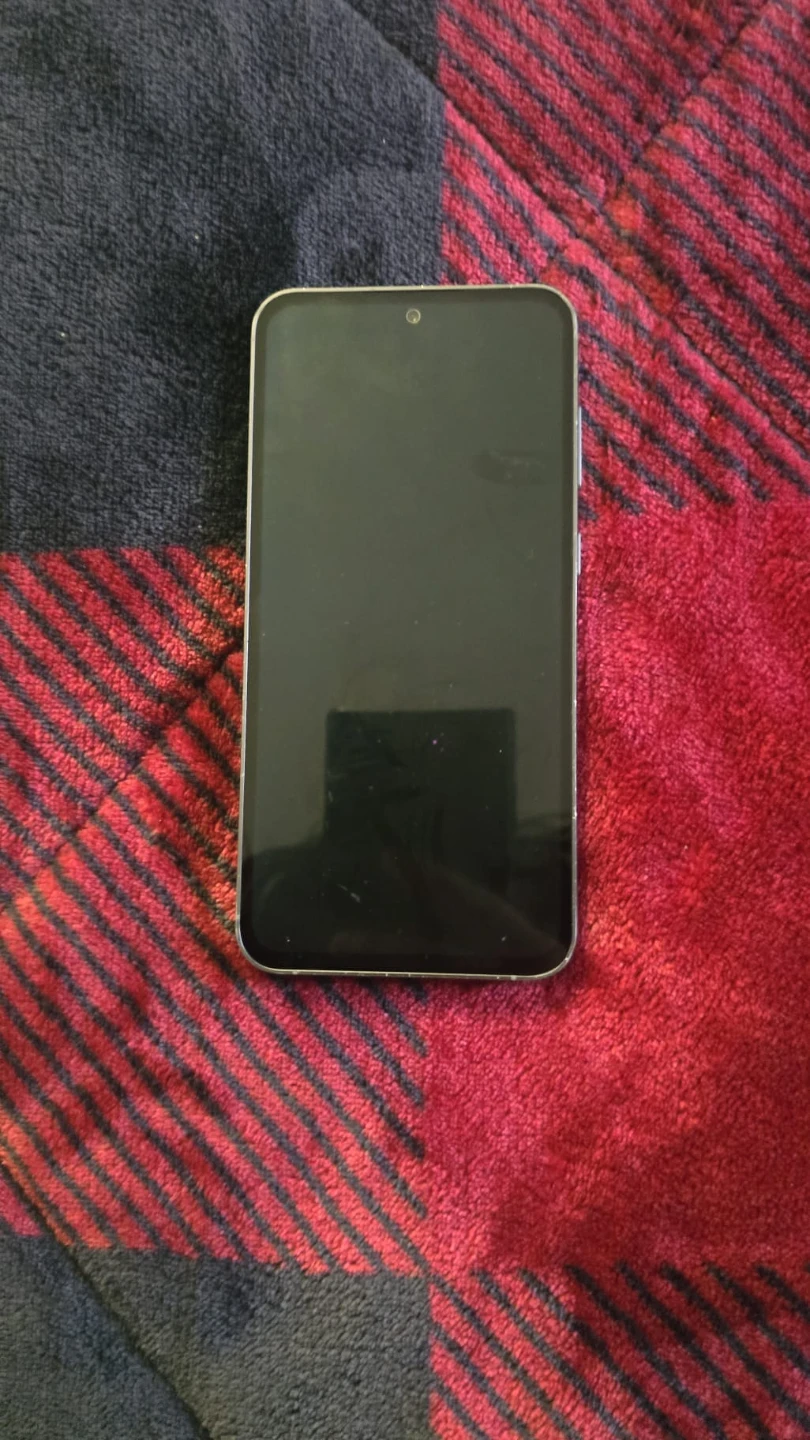 Samsung Galaxy S23 Cell Phone - photo 2