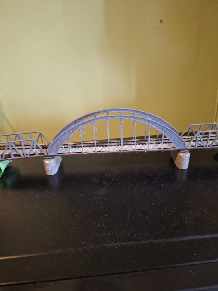 Model Train Bridge - photo 2