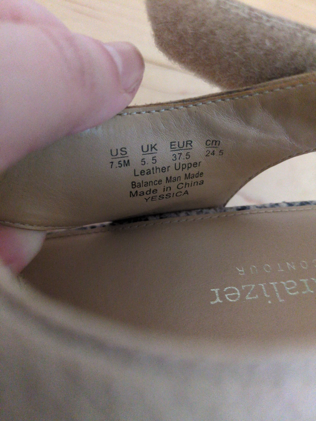 Naturalizer Beige Leather Slingback Sandals - photo 2