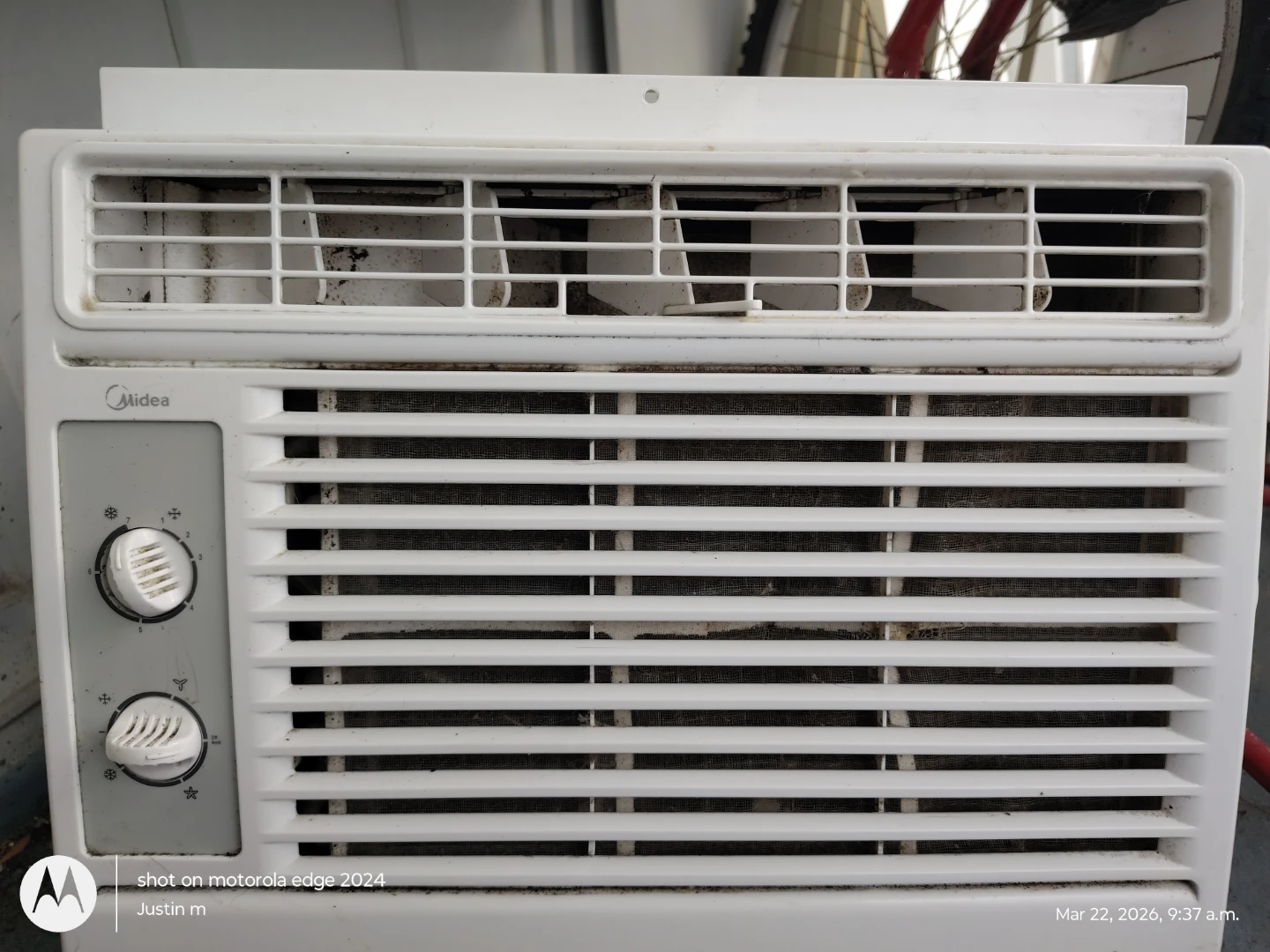Midea Window Type Air Conditioner