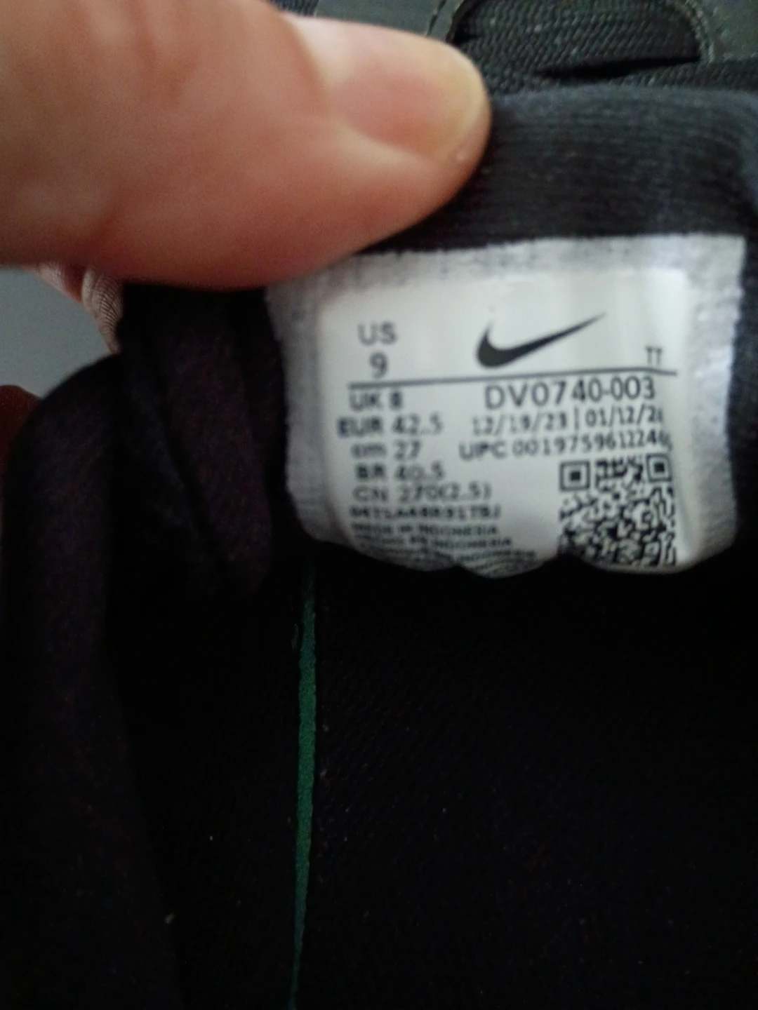 Nike Running Shoes US 9 - photo 3