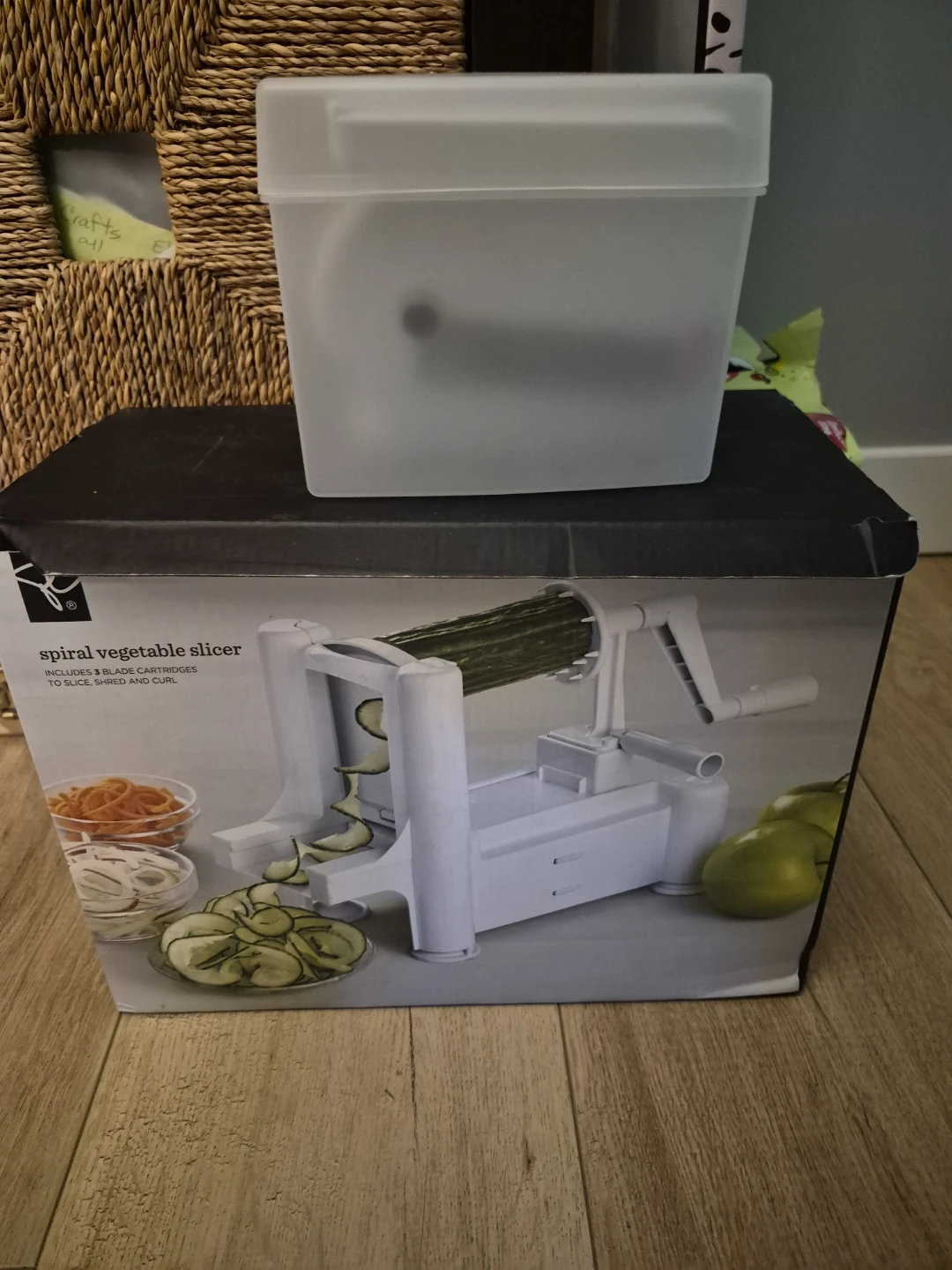 Spiraliser and additional blades