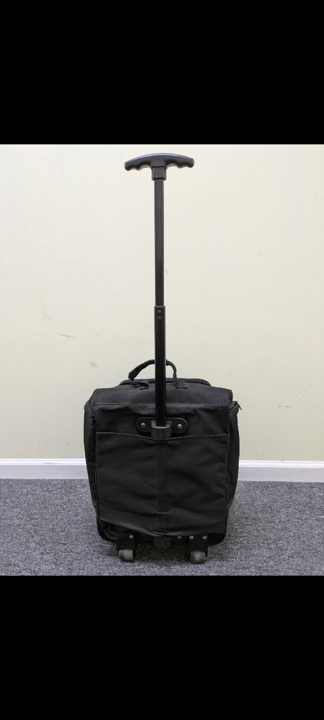Barber or Beautician/stylist Rolling equipment Travel Bag - photo 3