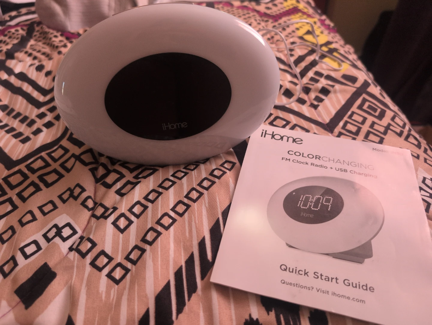 iHome Color Changing FM Clock Radio + USB Charging