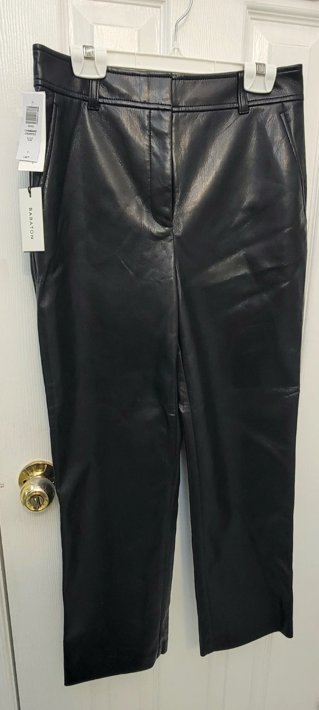 Aritzia Babaton Black Faux Leather Cropped Pants Size 6