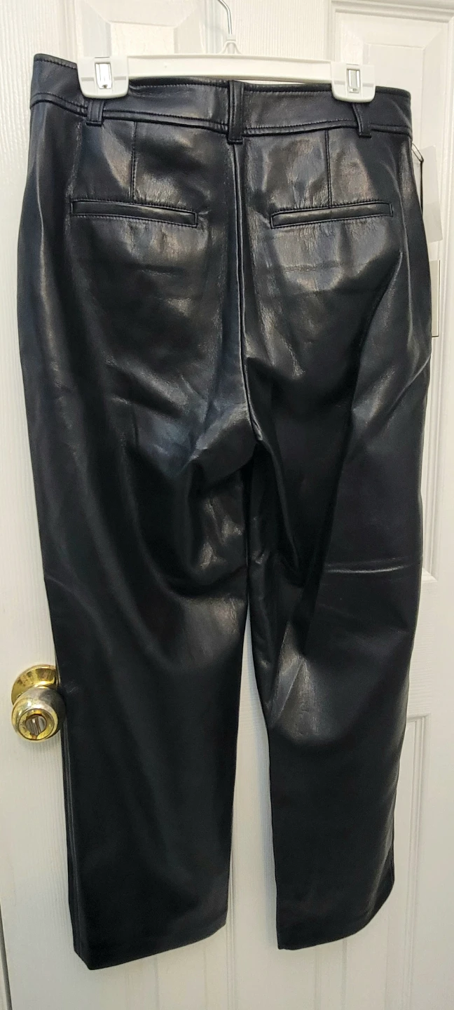 Aritzia Babaton Black Faux Leather Cropped Pants Size 6 - photo 2