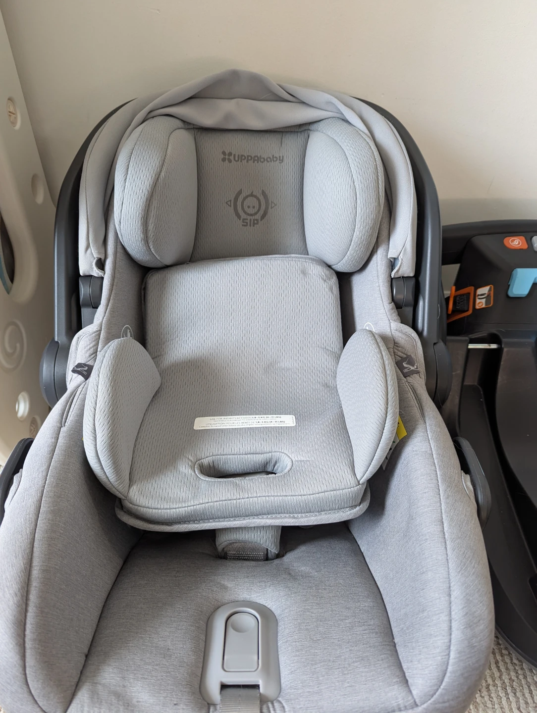 UPPAbaby MESA V2 Infant Car Seat with Base - photo 3