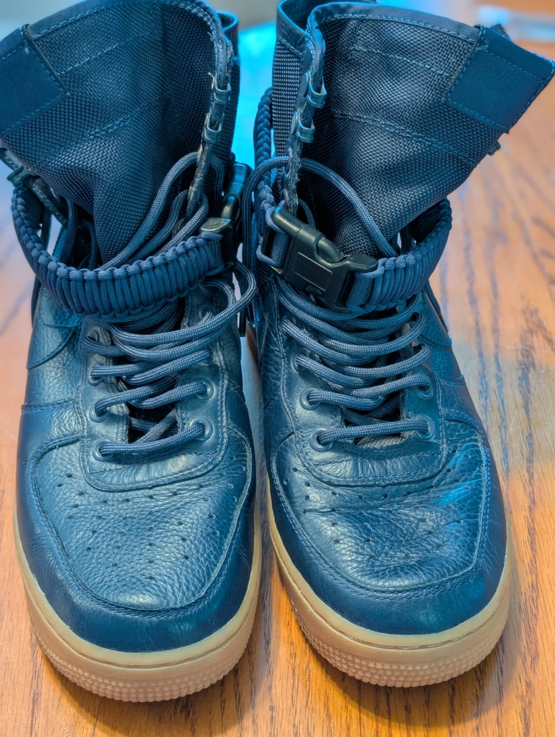 Nike Air Force 1 Utility High Tops. Size 8